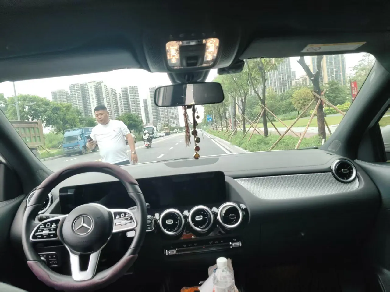 Mercedes Benz 2020 GLA 180 1.3T automatic gear 6