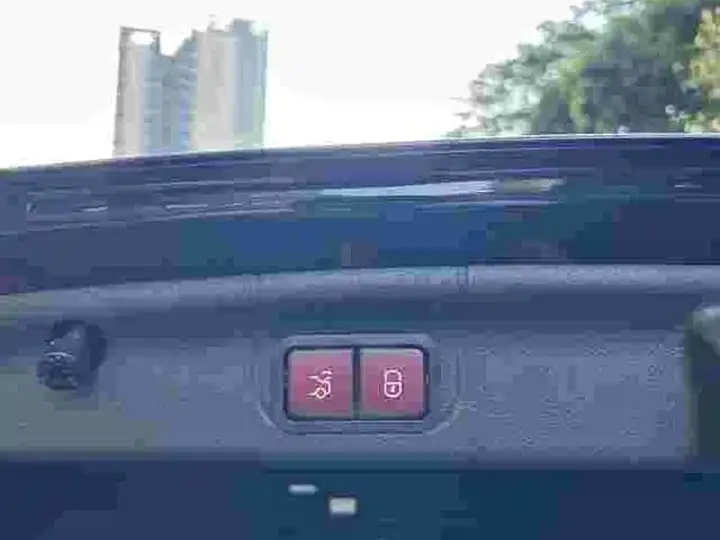 Mercedes Benz Class C 2023 C 260 L Sports Edition 8