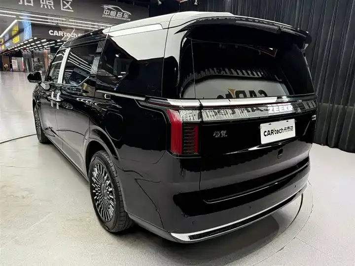 Zeekr 009 2024 six-seat executive four-wheel drive 108kWh 7