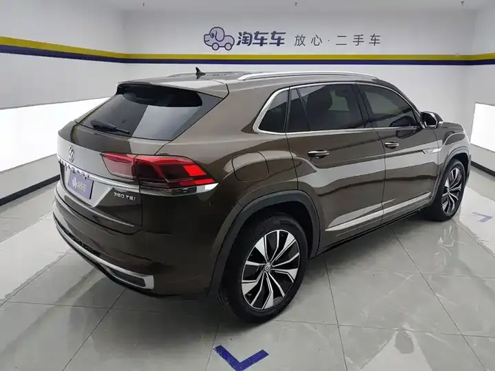 Touang 2020 Touang X 380TSI 4-wheel Drive Respect Deluxe Edition 3