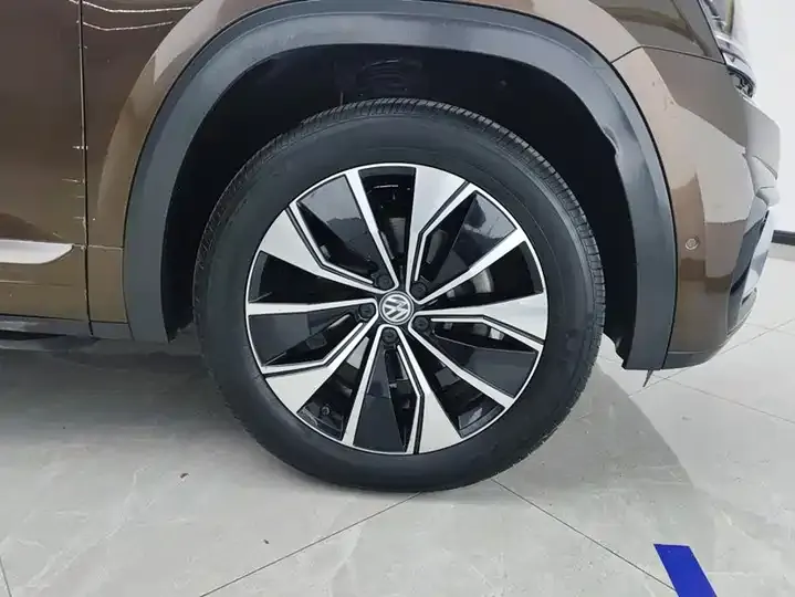 Touang 2020 Touang X 380TSI 4-wheel Drive Respect Deluxe Edition 6