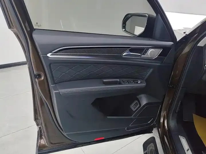 Touang 2020 Touang X 380TSI 4-wheel Drive Respect Deluxe Edition 7