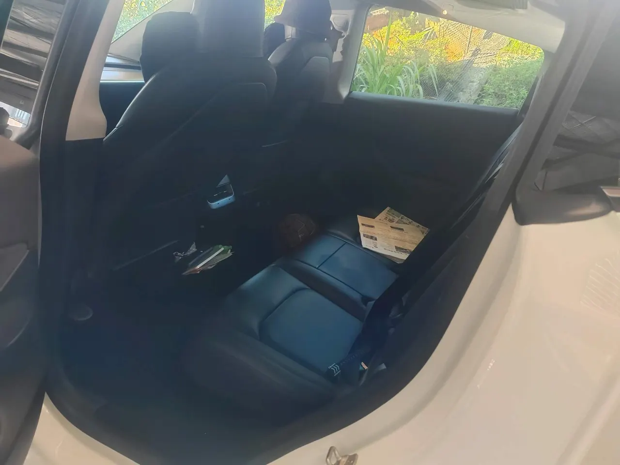 Tesla 2021 Model Y long endurance all-wheel drive version automatic transmission 3