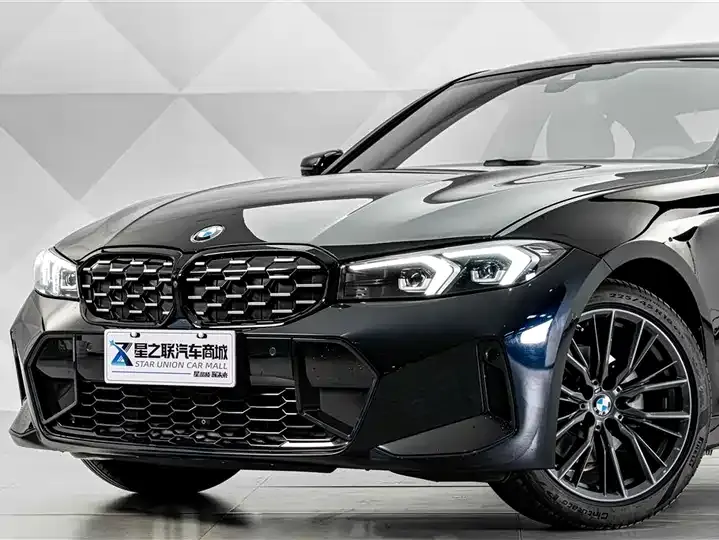 BMW 3 Series 2024 325i M Sports Night Suit 2