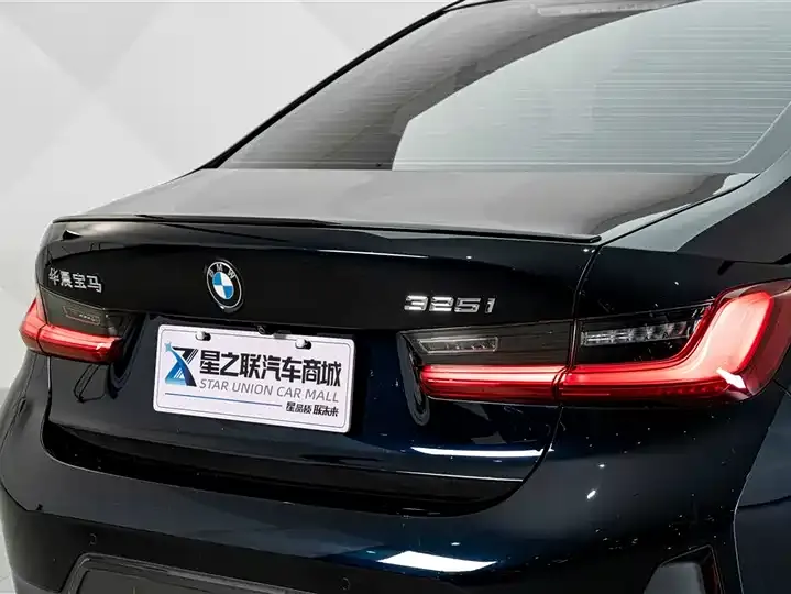 BMW 3 Series 2024 325i M Sports Night Suit 8