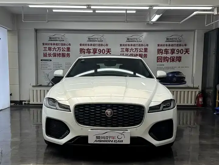 Jaguar XFL 2023 XFL 2.0T P 12500.00g Drive Elite Sports Edition 2