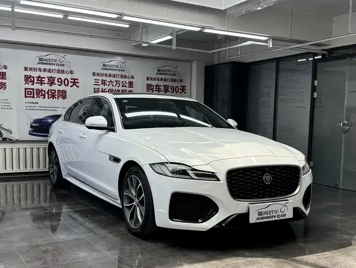 Jaguar XFL 2023 XFL 2.0T P 12500.00g Drive Elite Sports Edition 3