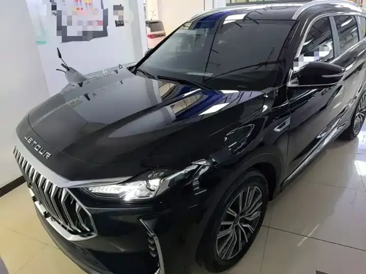 Jetour X70 PLUS 2023 1.5T DCT Brave PLUS 5 2