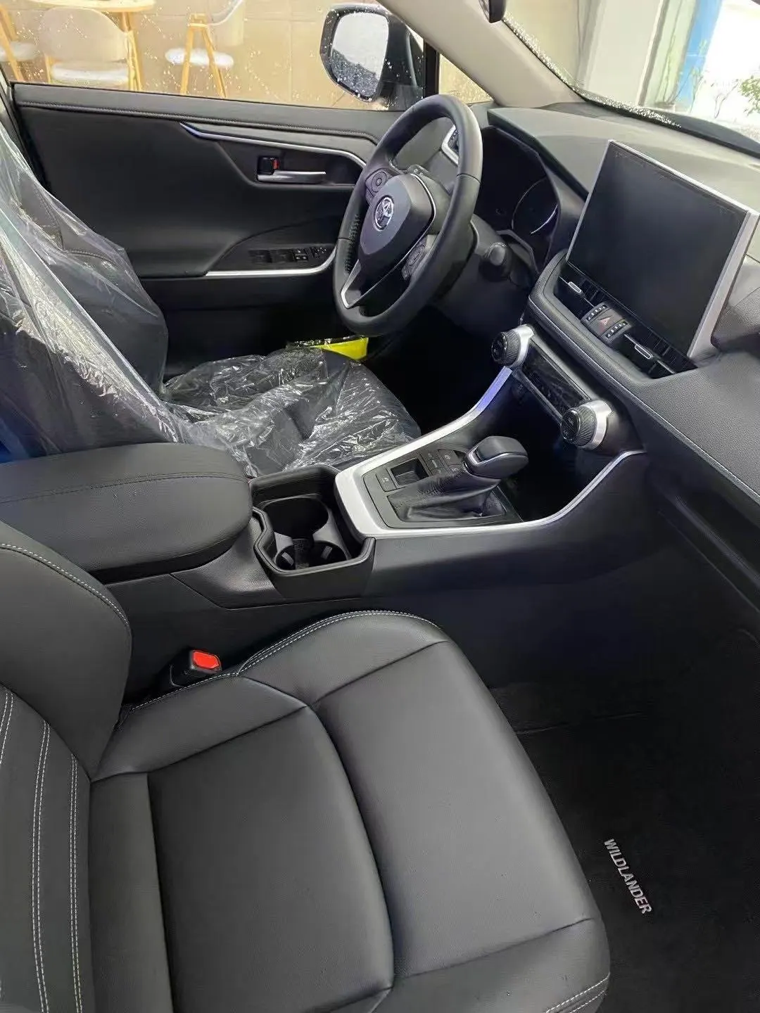 Toyota 2021 Weilanda Dual Engine 2.5 Stepless Two-Drive Deluxe Automatic Gear 4