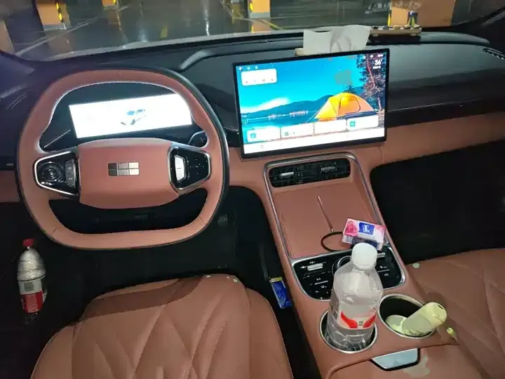 Galaxy L6 2025 EM-i 140km Discovery Edition 5
