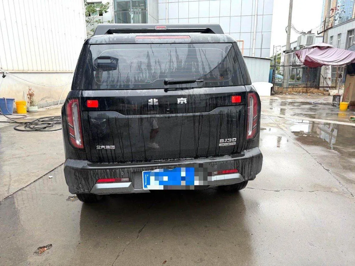 Beijing 2026 BJ30 1.5T Traveler Two-Drive Advanced Edition Automatic Gear 5