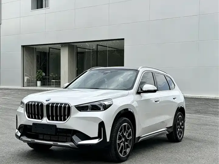 BMW X1 2024 sDrive25Li X Design Set - View 1