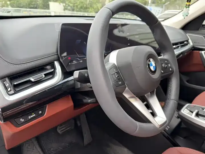BMW X1 2024 sDrive25Li X Design Set 6