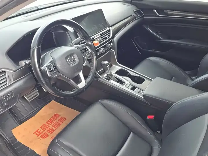 Accord 2022 260TURBO Phantom Night – Prestige Edition 11
