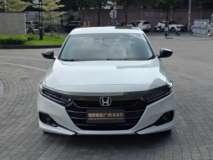 Accord 2022 260TURBO Phantom Night – Prestige Edition 2