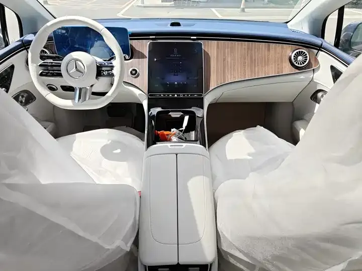 Mercedes Benz EQE 2025 500 4MATIC Pioneer Edition 6