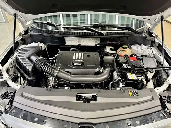 Cadillac XT6 2022 2.0T 6-seat 4-wheel drive luxury model 11