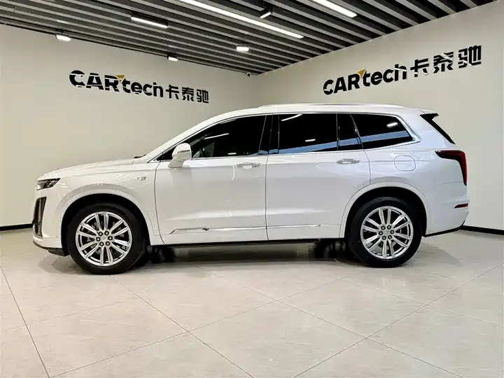 Cadillac XT6 2022 2.0T 6-seat 4-wheel drive luxury model 7