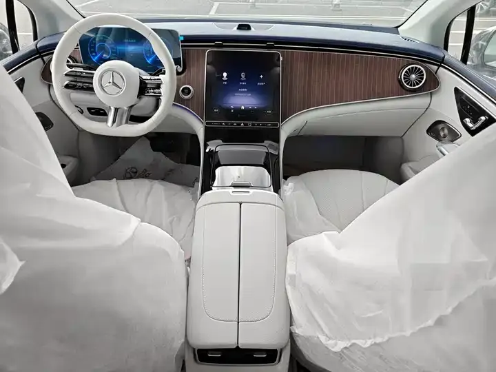 Mercedes Benz EQE 2025 500 4MATIC Pioneer Edition 5