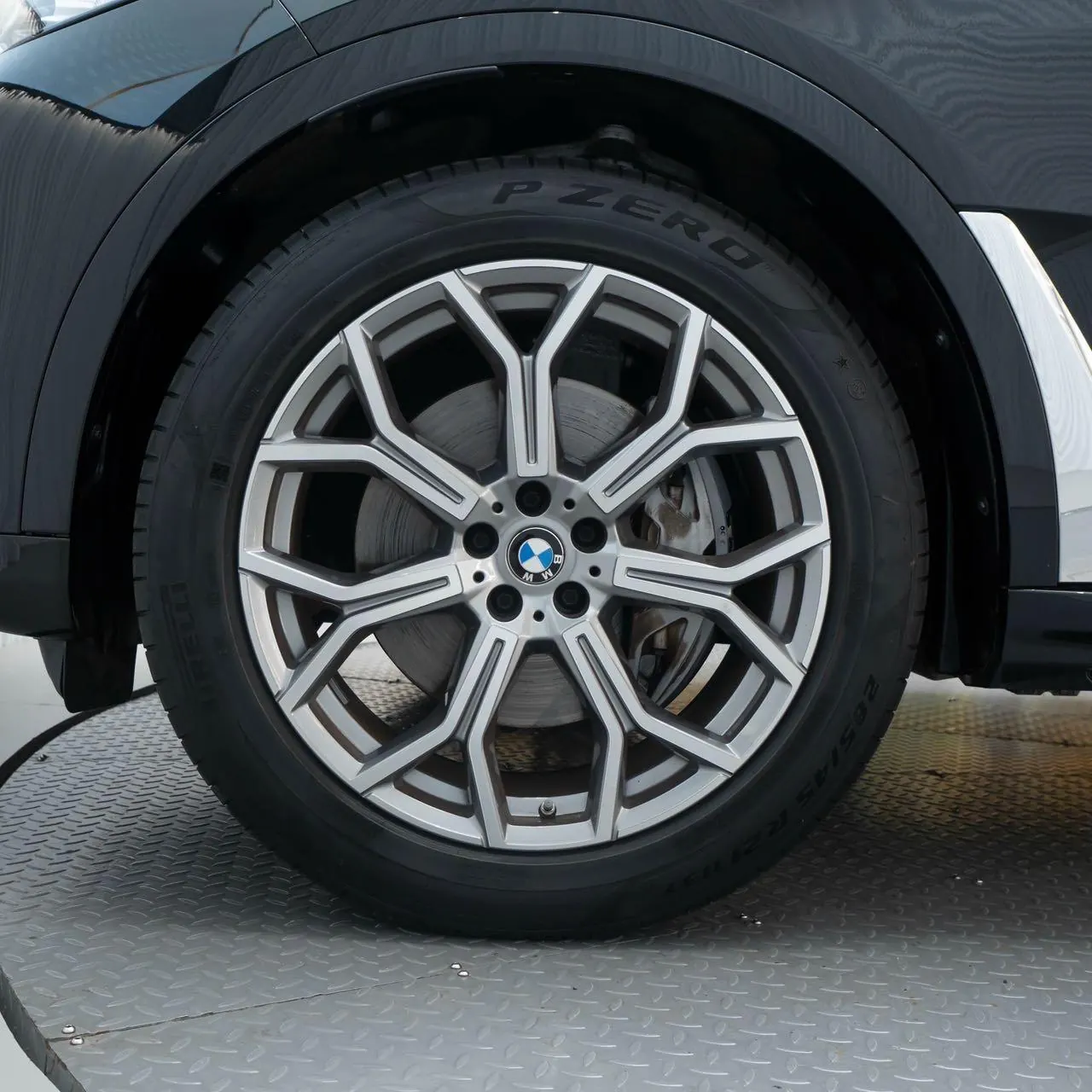 BMW X7 (Imported) 2022 X7 xDrive40i 3.0T Leading Luxury Suit Automatic Gear 4