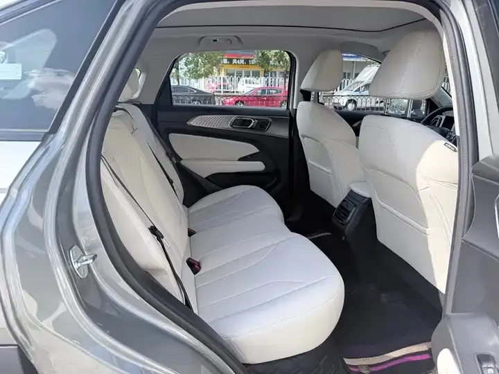 Haval Xiaolong 2023 1.5L 110KM Pilot Edition 10