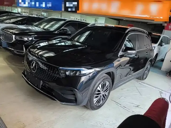 Mercedes Benz EQB 2025 EQB 260 2