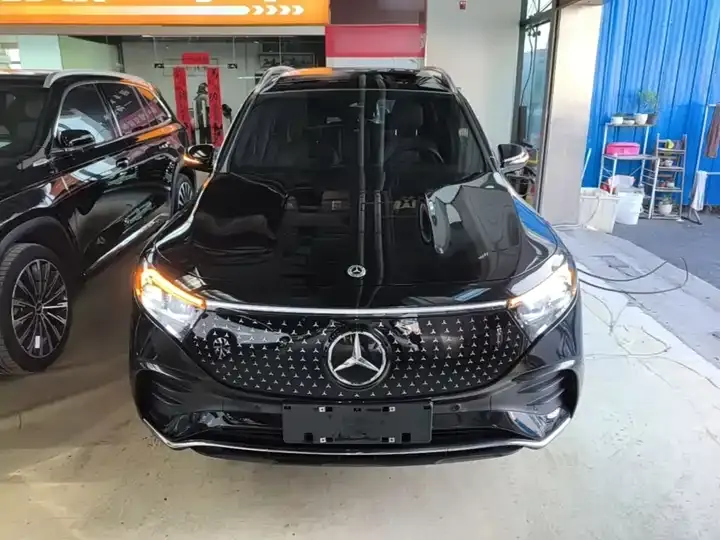 Mercedes Benz EQB 2025 EQB 260 3
