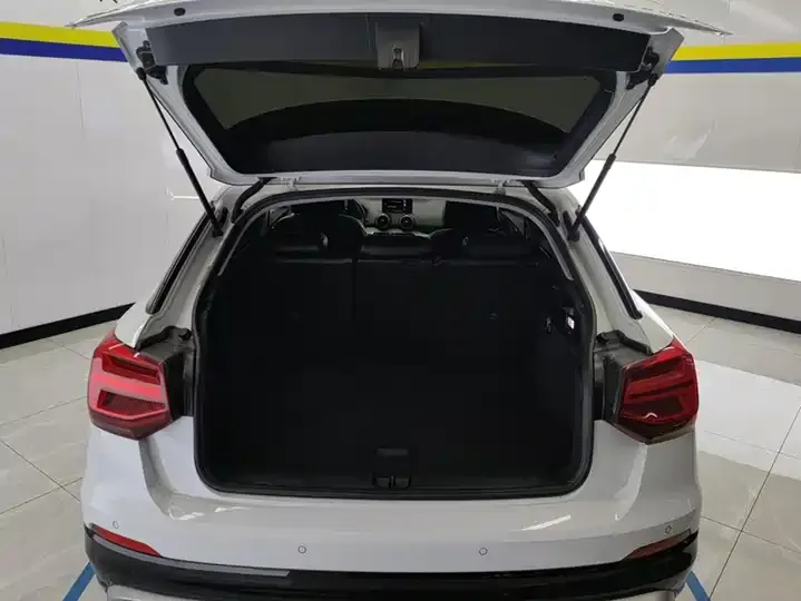 Audi Q2L 2021 35 TFSI Enterprising Dynamic 4