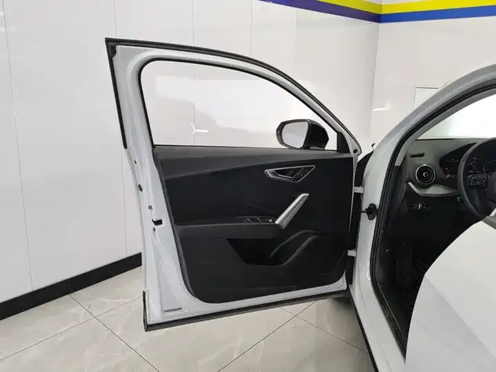 Audi Q2L 2021 35 TFSI Enterprising Dynamic 7