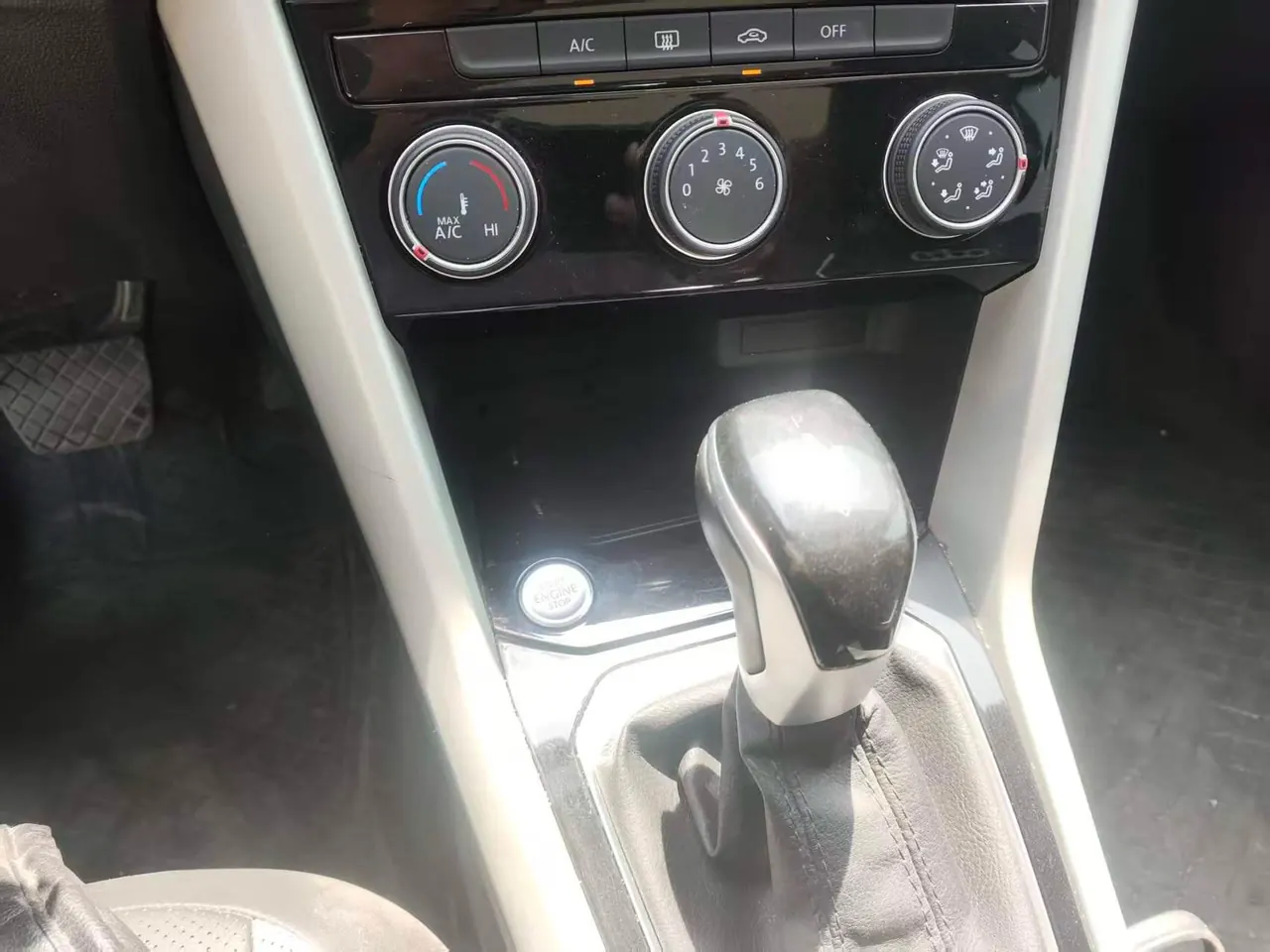 Volkswagen 2024 Tange 1.4TSI 280TSI Two-Drive Time Edition Automatic Gear 7