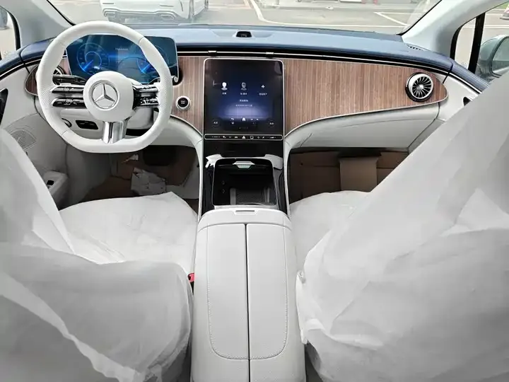Mercedes Benz EQE 2025 500 4MATIC Pioneer Edition 5