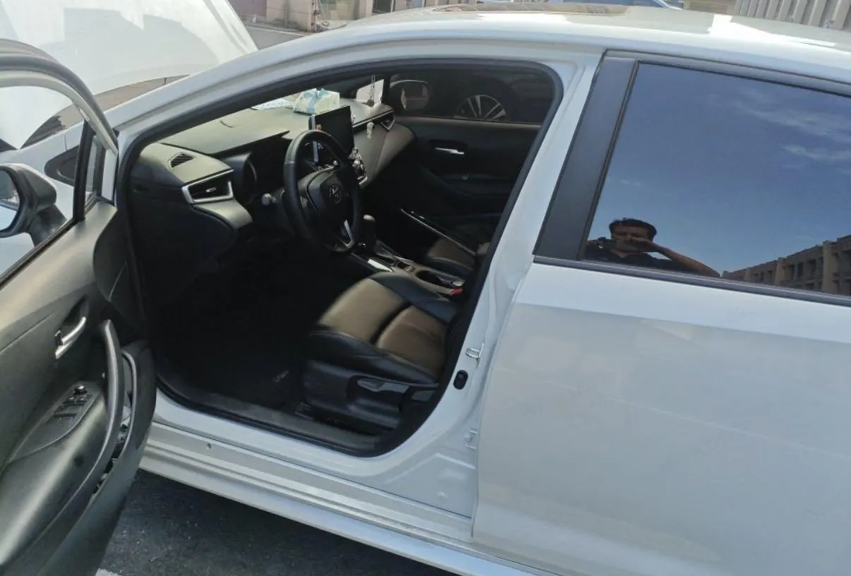 Toyota 2022 Lei Ling 1.2T Stepless 185T Deluxe Automatic Gear 5