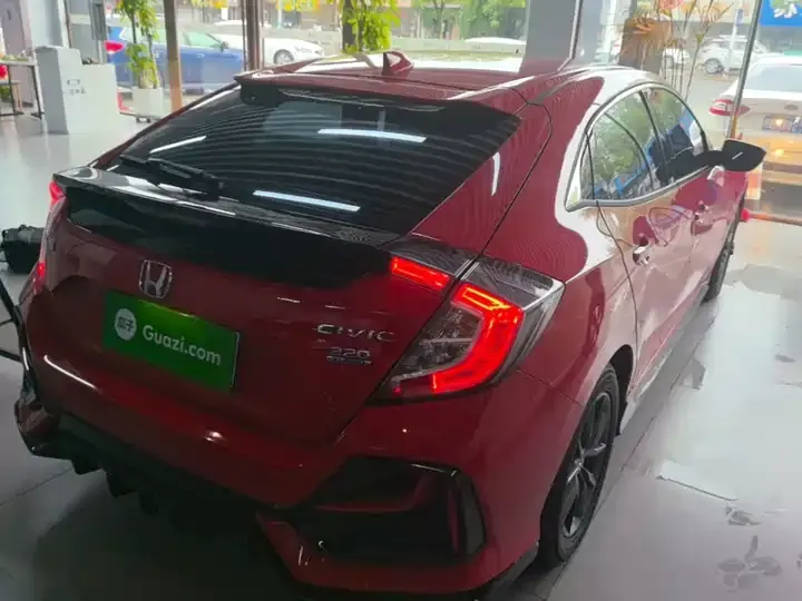 Civic 2021 HATCHBACK 220TURBO CVT New Sharp Control 5