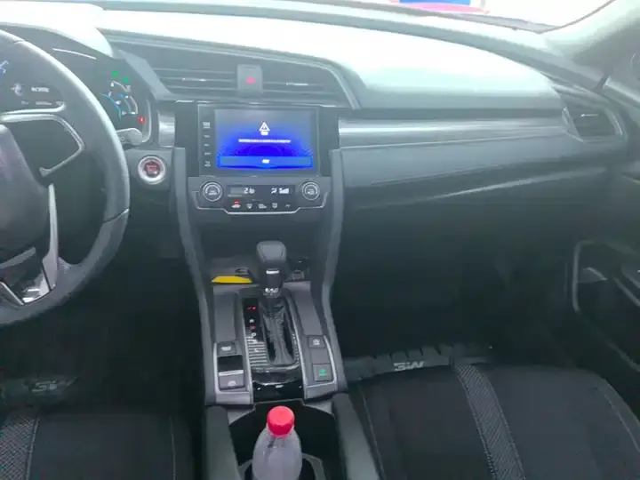 Civic 2021 HATCHBACK 220TURBO CVT New Sharp Control 9