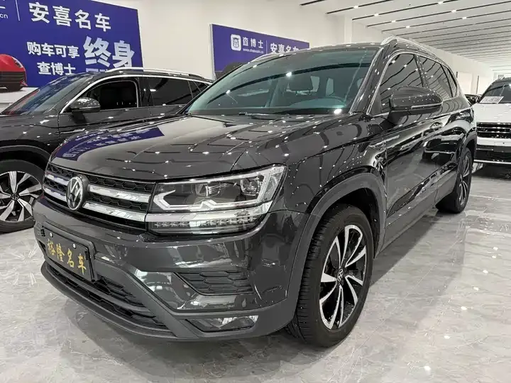 Tougu 2022 280TSI Two-Wheel-Drive Luxury Edition - View 1
