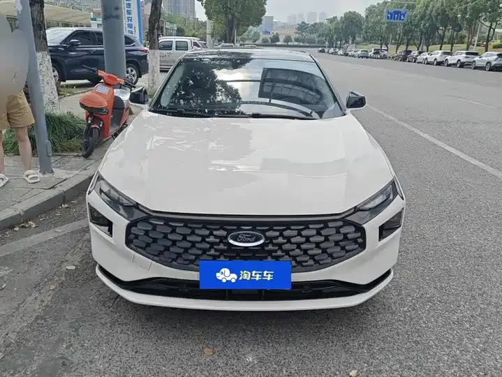 Mondeo 2022 EcoBoost 245 Luxury Model 2