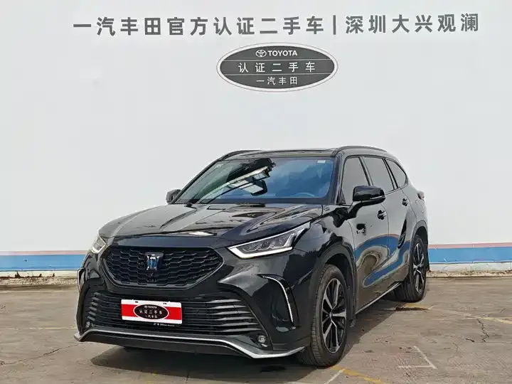 Открыть галерею: Crown Land Release 2024 2.5L HEV 4-wheel Drive Premium Edition