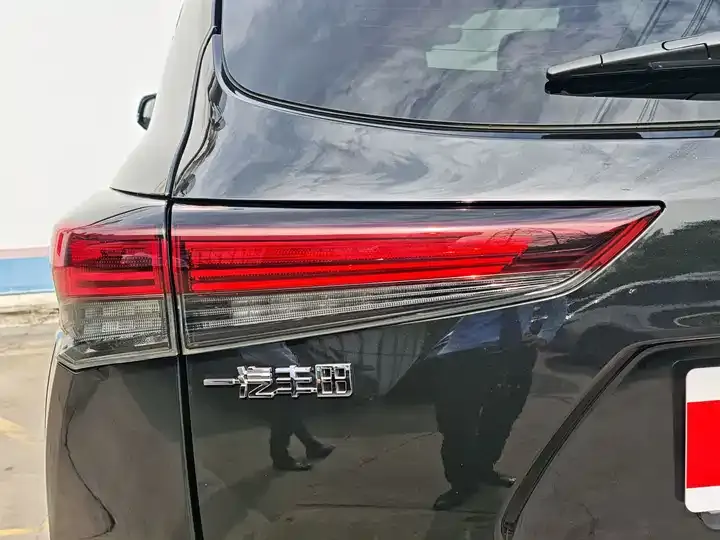 Crown Land Release 2024 2.5L HEV 4-wheel Drive Premium Edition 9