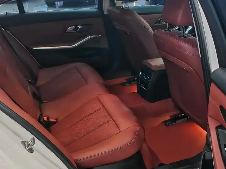 BMW i3 2024 eDrive 35 L 12