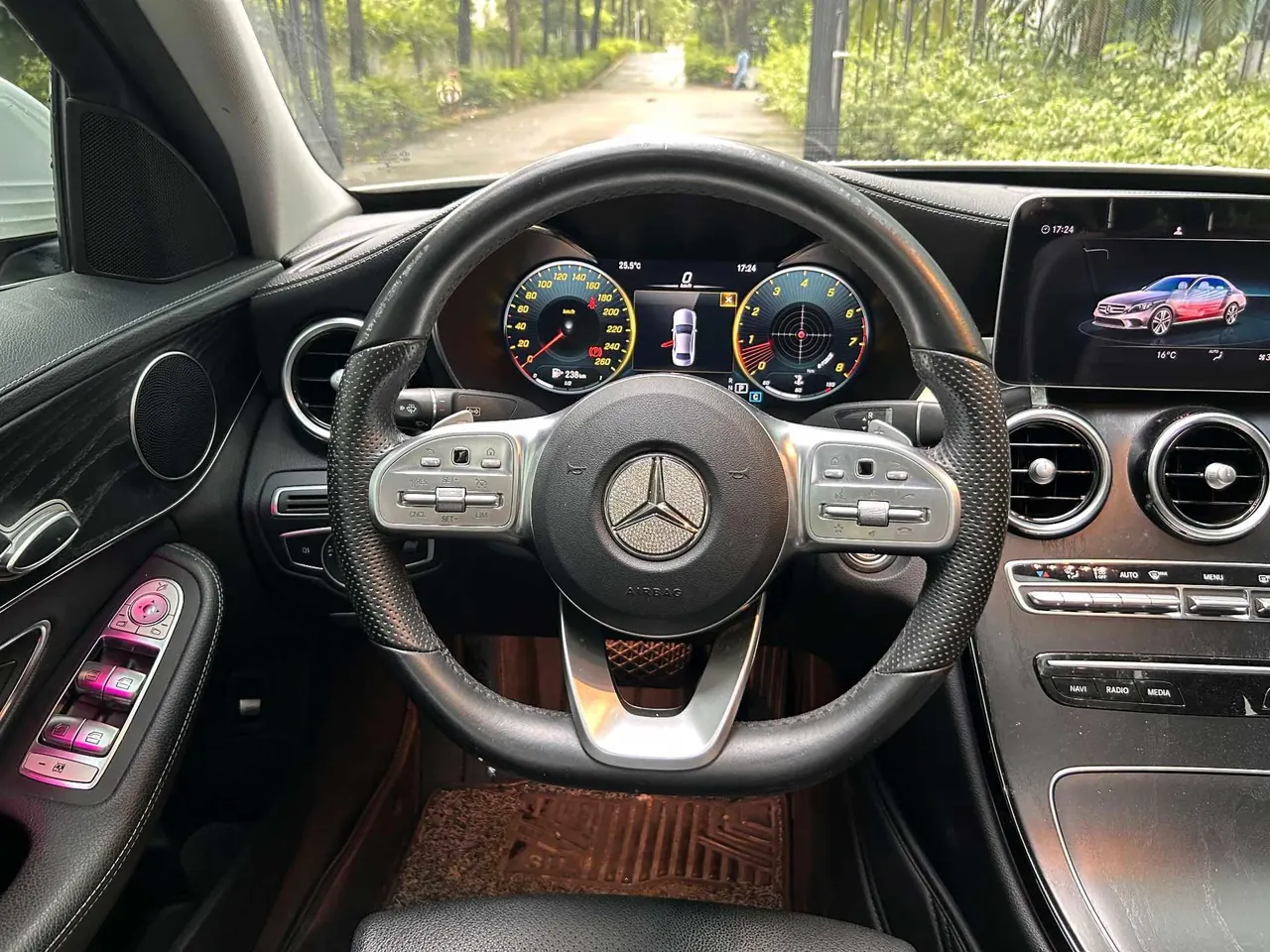 Mercedes Benz Class C 2021 C 200 L 1.5T Fashion Sports Edition Automatic Gear 10