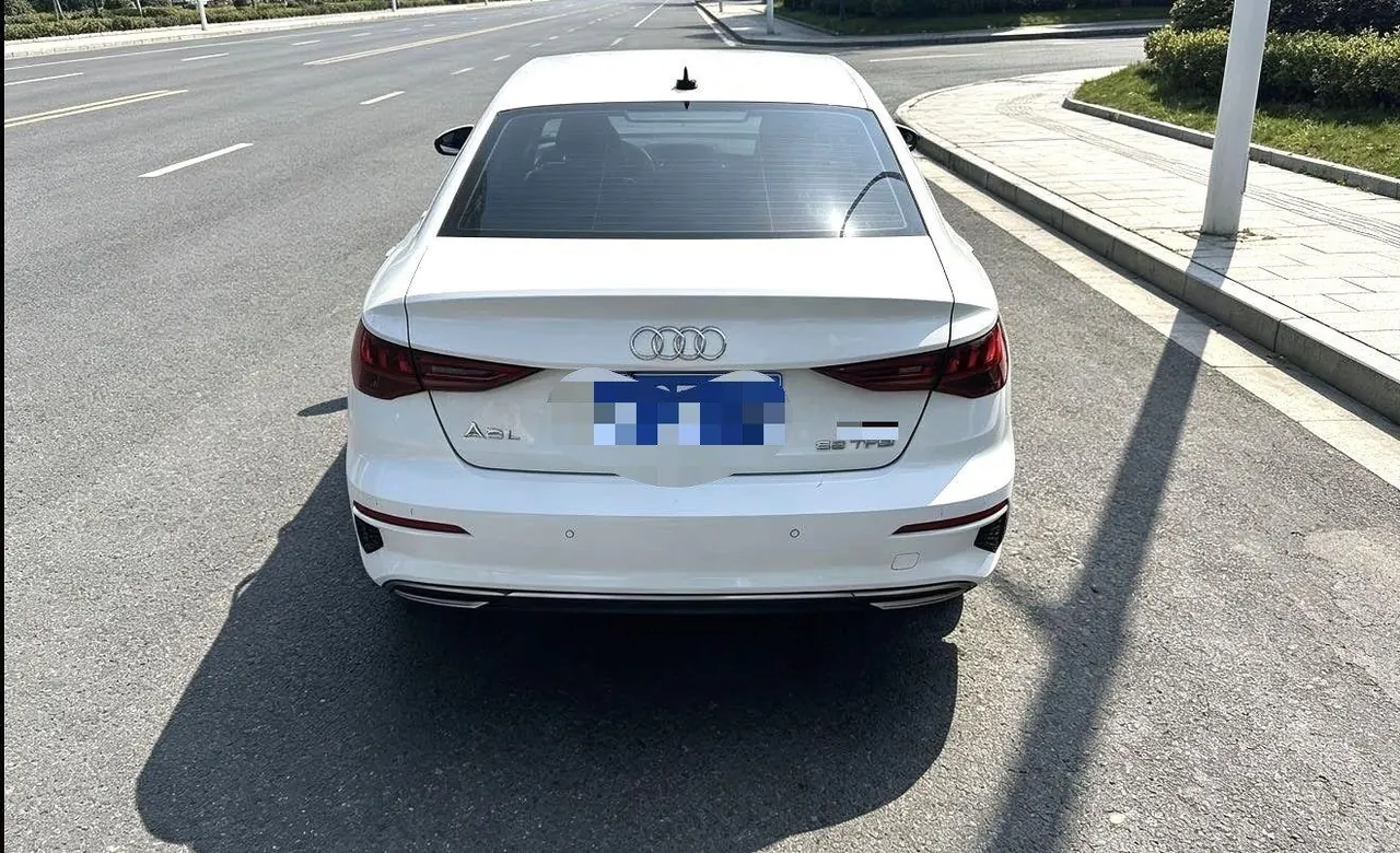 Audi 2021 A3L Limousine 1.4TFSI 35TFSI Aggressive Sports Automatic 5
