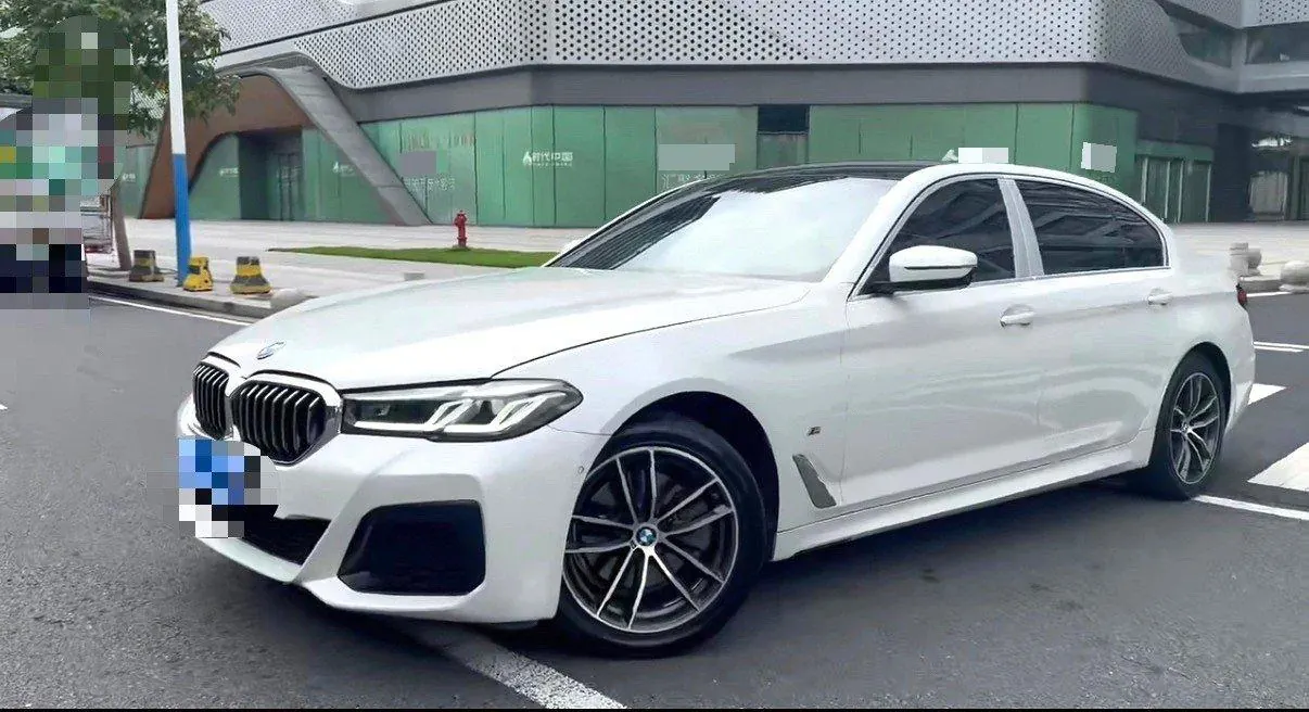 BMW 5 Series 2021 525Li 2.0T M Sports Suit Automatic Gear - View 1