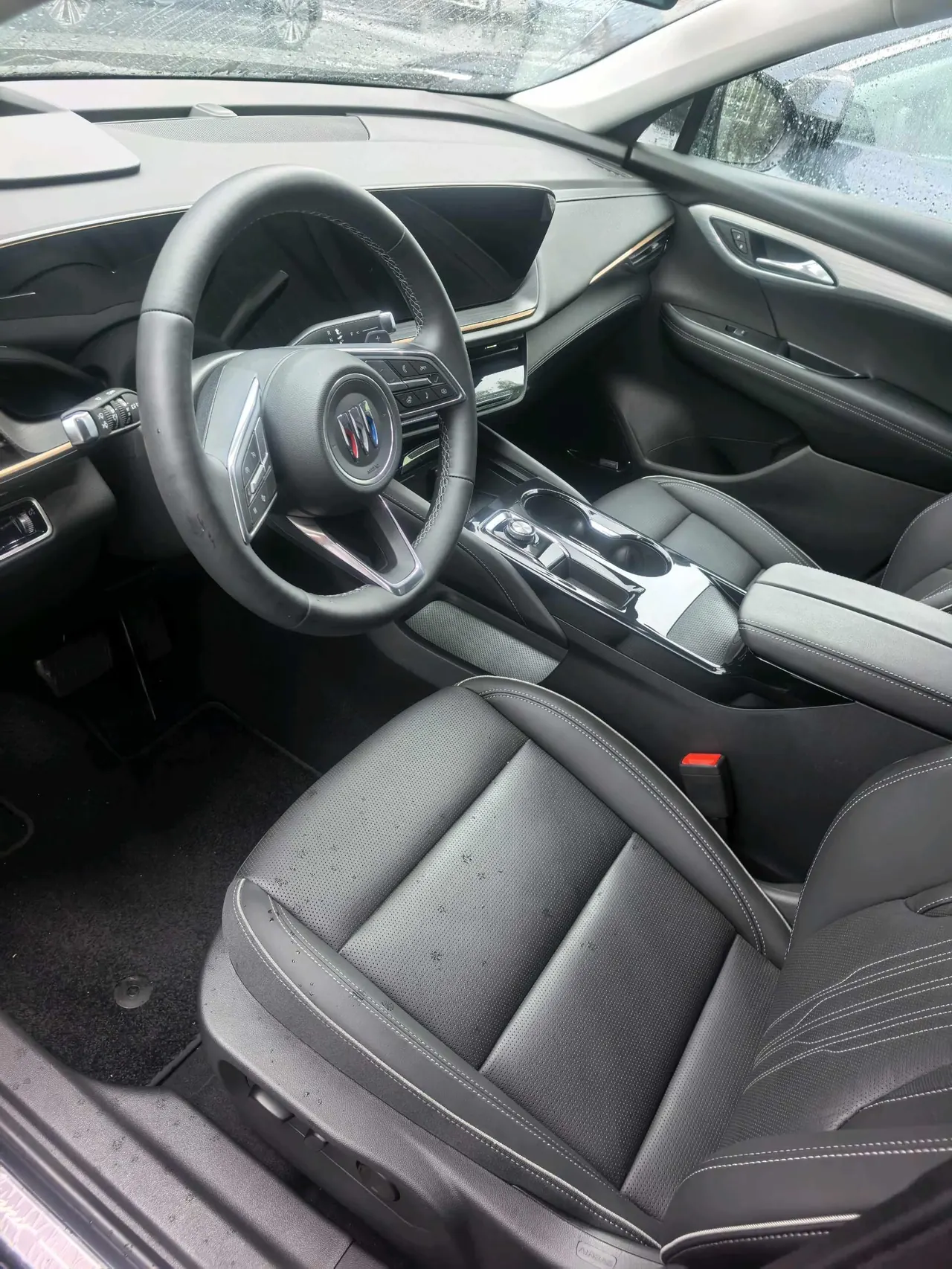 Buick 2026 Angkewei Plus 2.0T 4-wheel drive Avenir Avia automatic gear 5