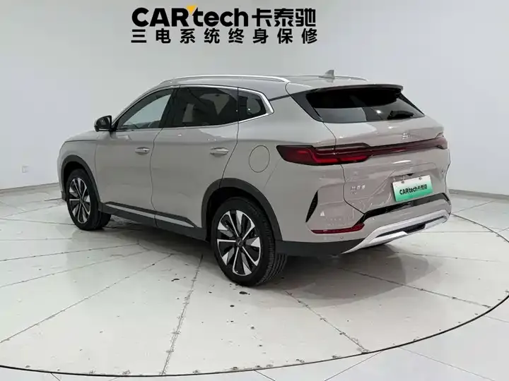 Song PLUS New Energy 2025 EV 520km Luxury Model 7