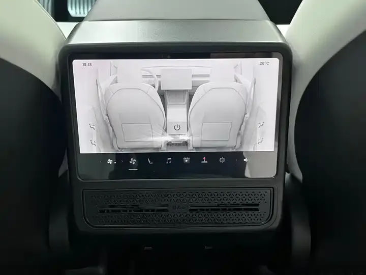 Model Y 2026 model modified long-range rear-wheel drive version 11