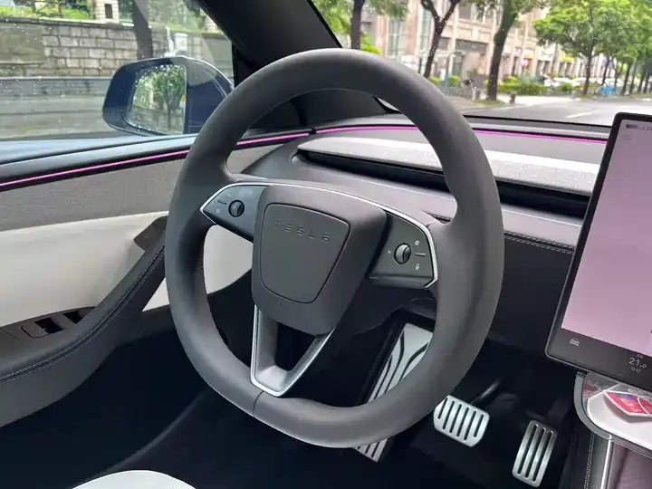 Model Y 2026 model modified long-range rear-wheel drive version 4
