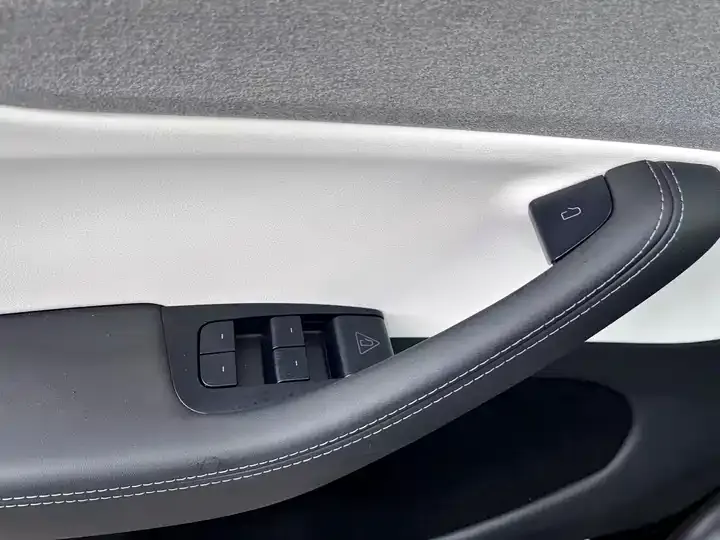 Model Y 2026 model modified long-range rear-wheel drive version 5