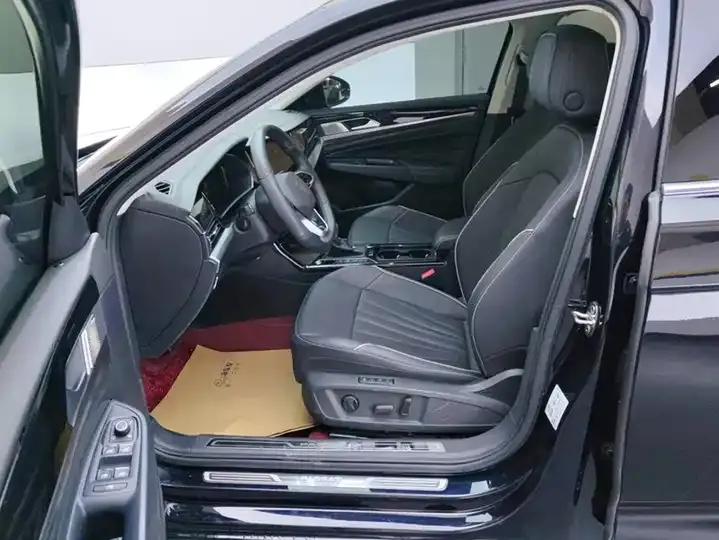 Passat 2024 330TSI Elite Edition 9
