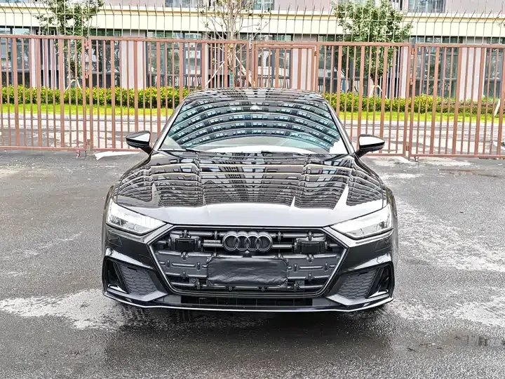 Audi A7L 2023 45 TFSI quattro S-line Black Samurai Edition 2
