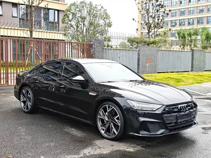 Audi A7L 2023 45 TFSI quattro S-line Black Samurai Edition 3